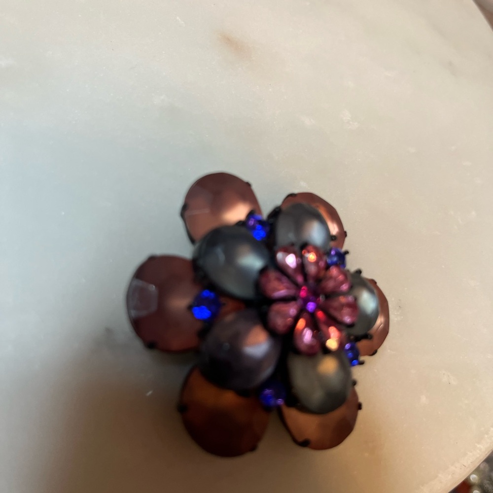 Multicolor Vintage Glass Flower Brooch - Picture 3 of 4